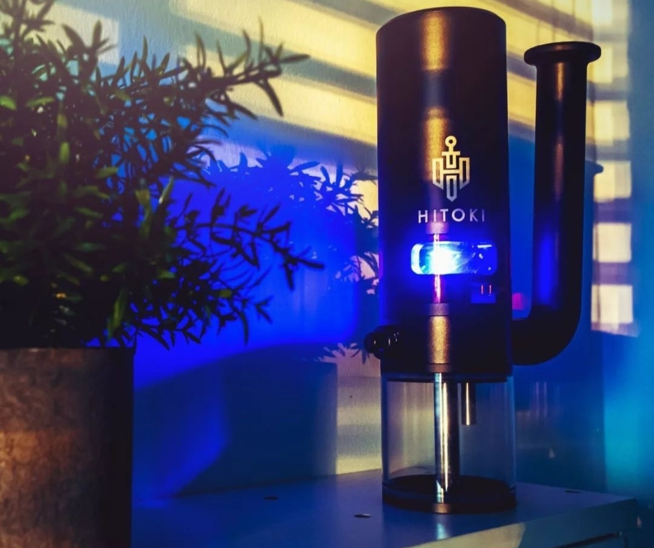 Electric Bongs vs. Plasma Bongs: Which Is Right for You?