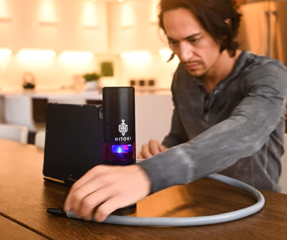 Hitoki Trident: The Ultimate Collectible for Cannabis Bong Aficionados