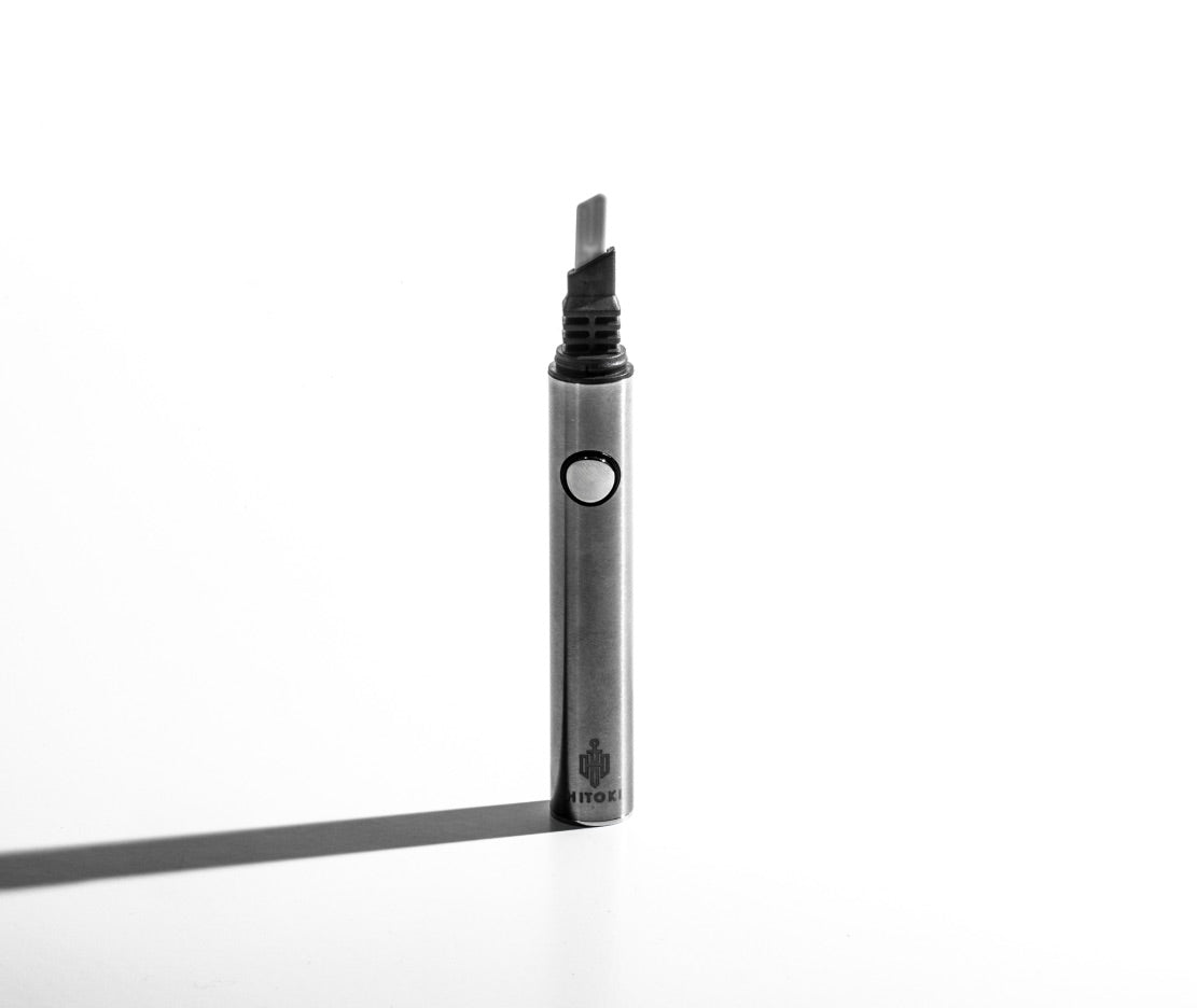 Hitoki Dab Pen main view showcasing sleek design and stainless steel finish.